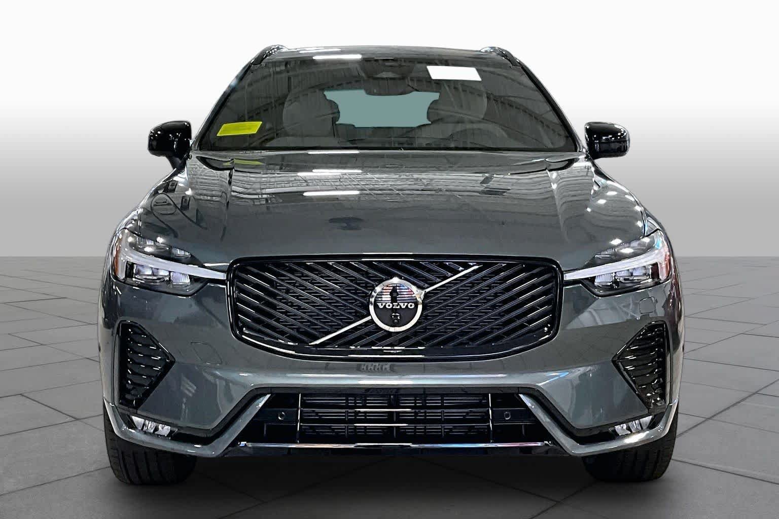 New 2027 Volvo XC60 B5 Plus SUV