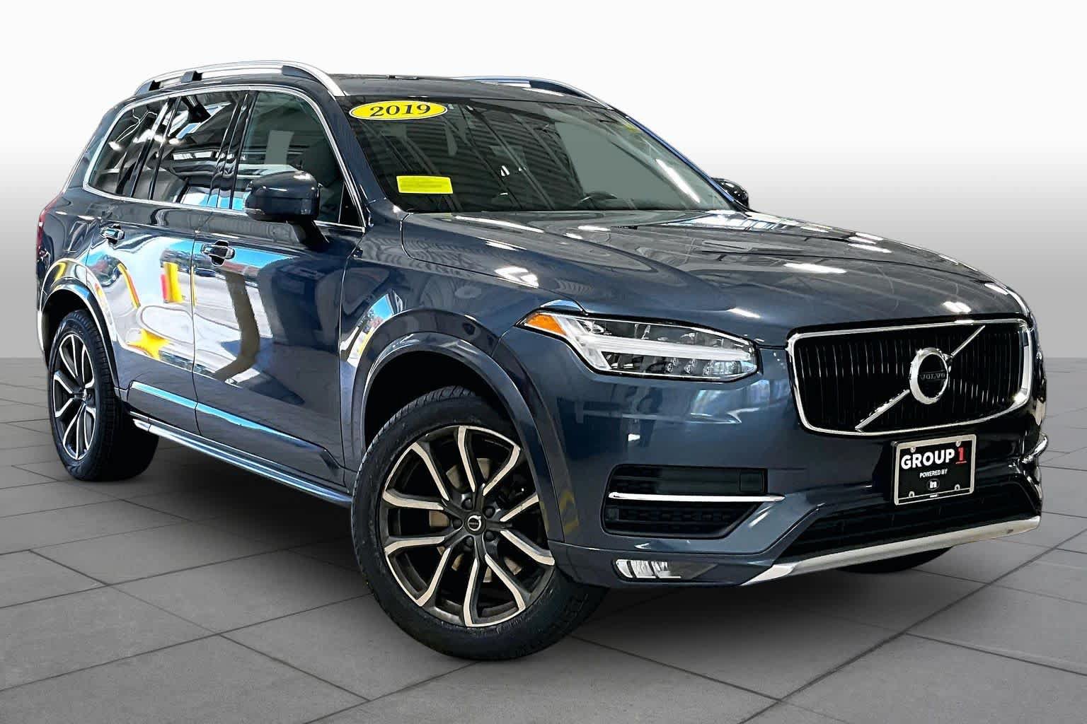 Used 2019 Volvo XC90 Momentum T6 AWD Momentum