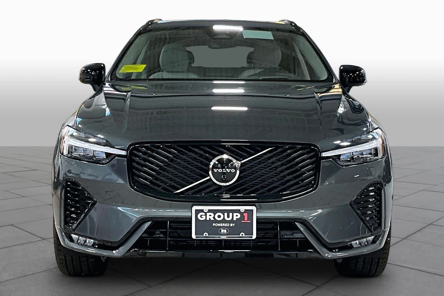 New 2027 Volvo XC60 B5 Ultra SUV