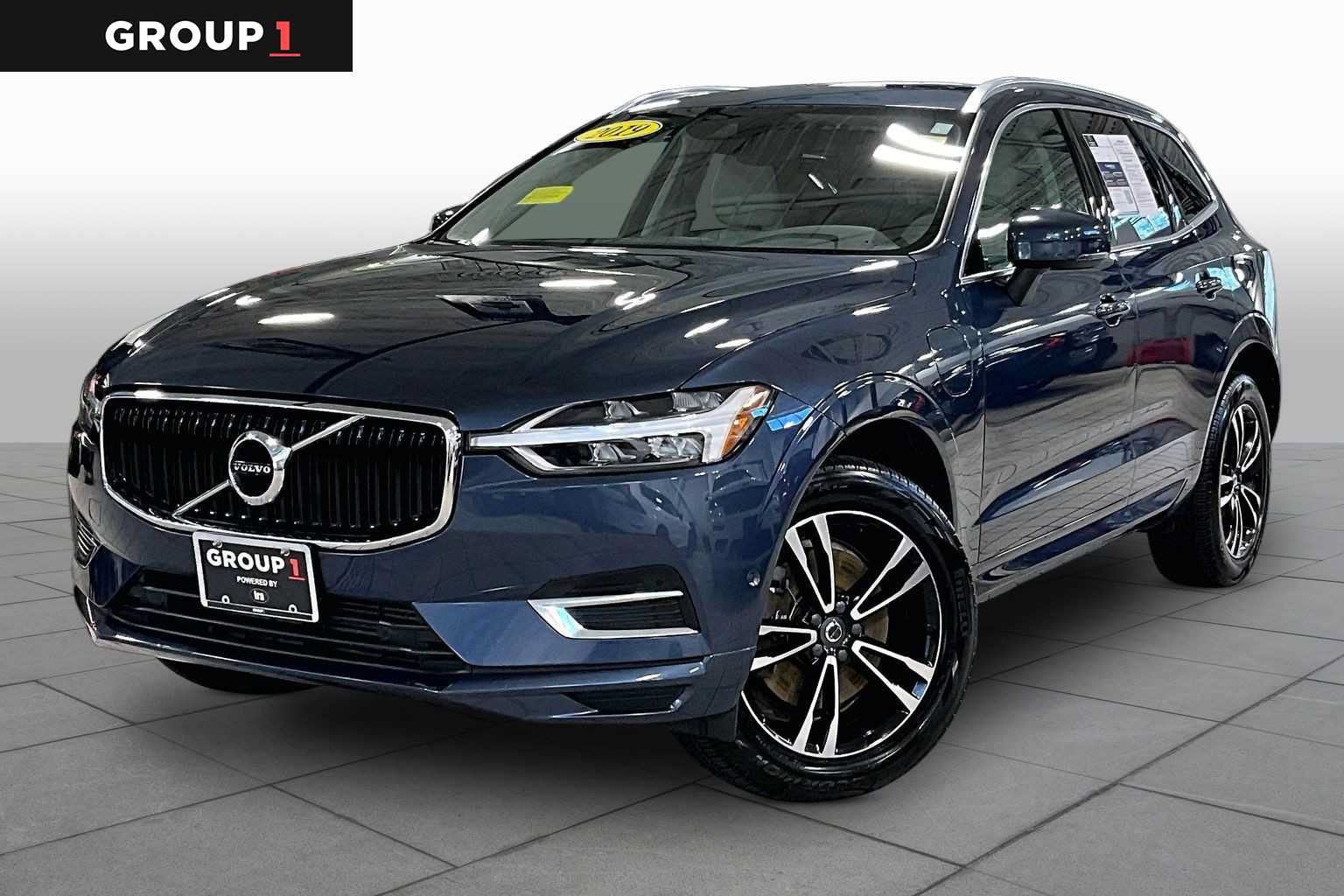 Used 2019 Volvo XC60 Momentum T8 eAWD Plug-In Hybrid Momentum