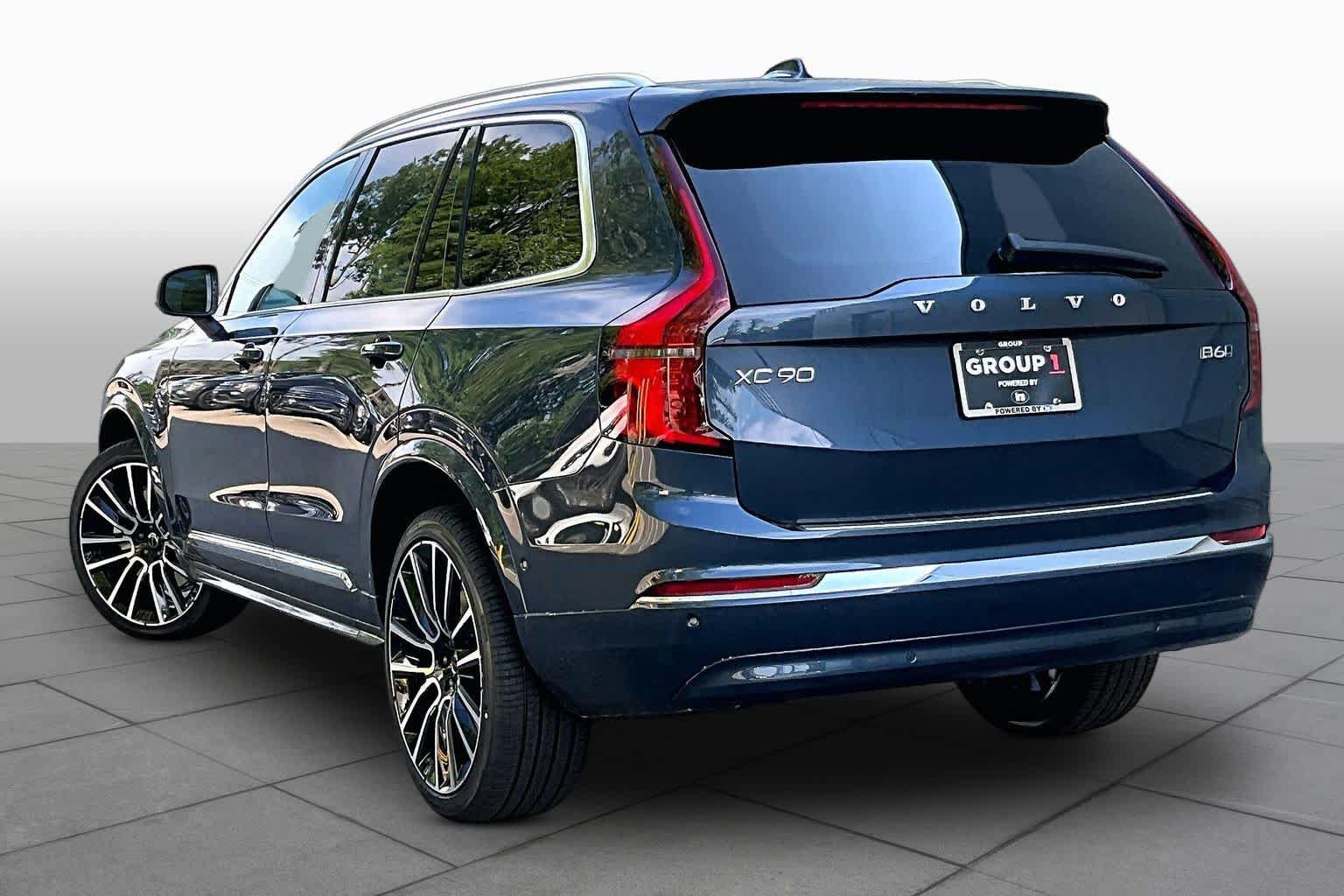New 2026 Volvo XC90 B6 Plus 7-Seater SUV