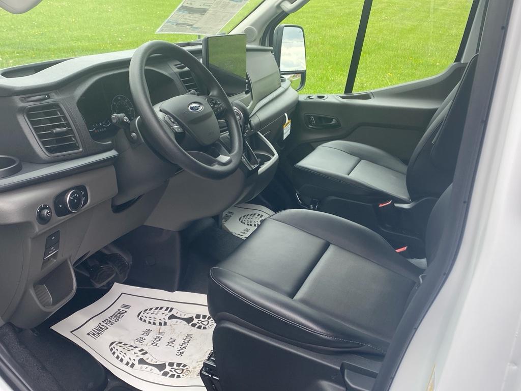 2025 Ford Transit Van Base - Photo 8