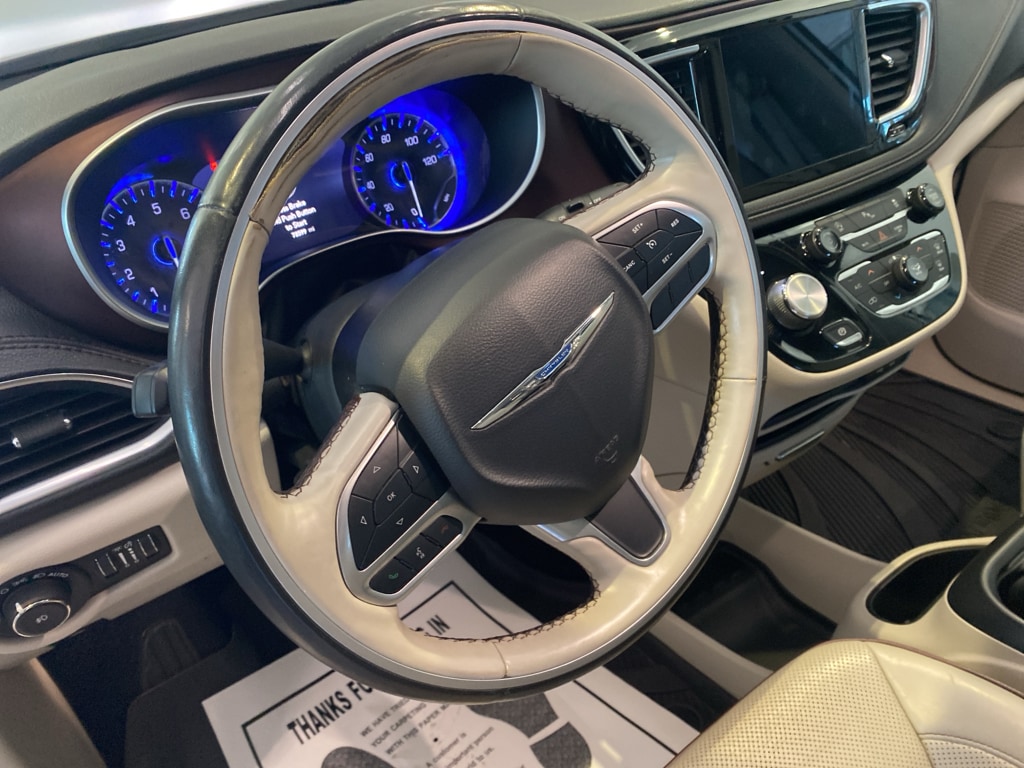 Used 2020 Chrysler Pacifica Limited Passenger Van