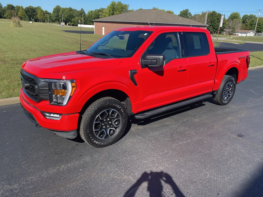 2023 Ford F-150 XLT's photo