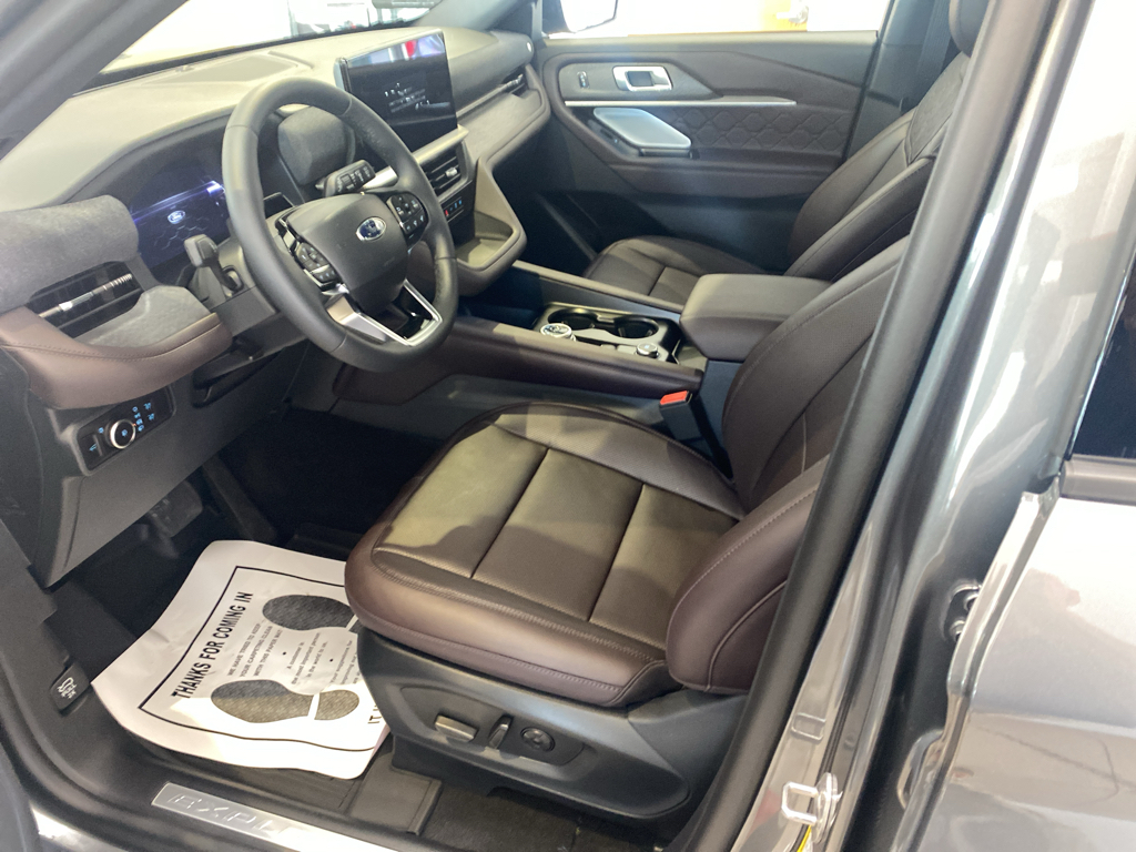New 2027 Ford Explorer Platinum SUV