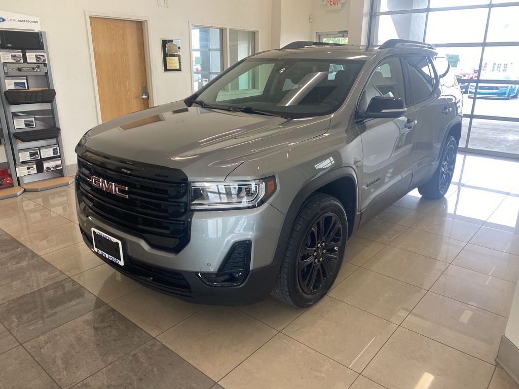 2023 GMC Acadia SLT FWD's photo