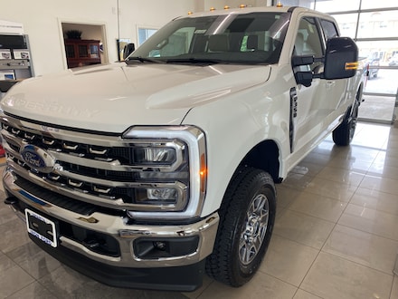 2025 Ford F-350 5J TRUCK