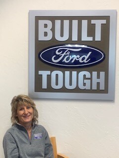 Staff member Laurie Ragland from ID_9c995d9a6249