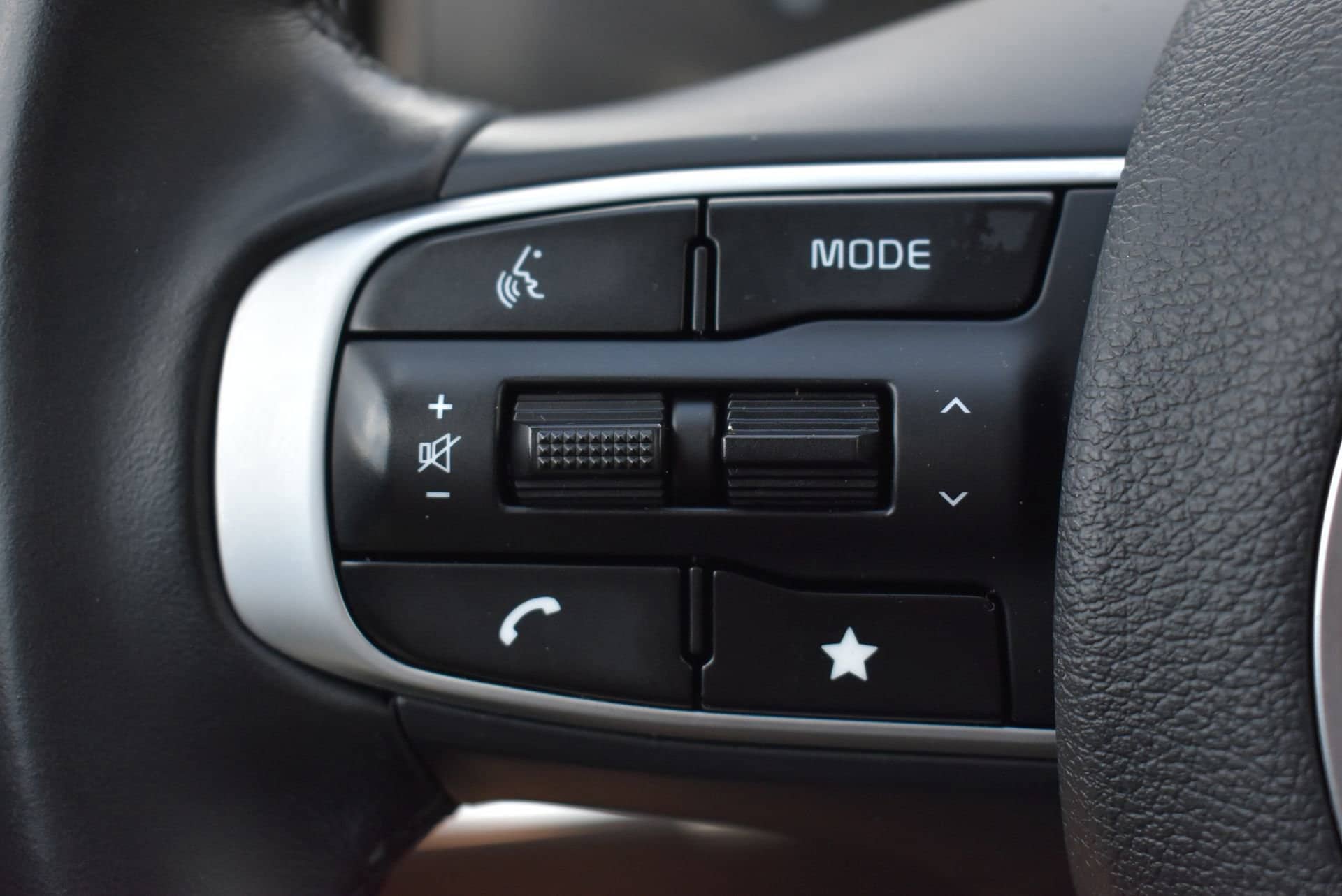2023 Kia Sportage EX - Photo 20