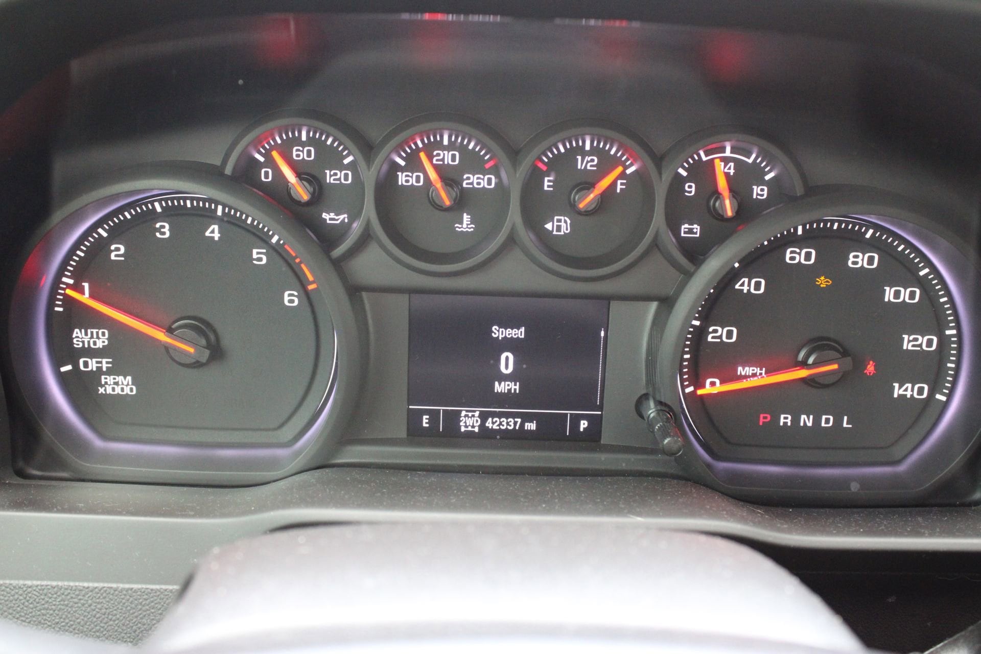 2025 Chevrolet Silverado 1500 Custom - Photo 34