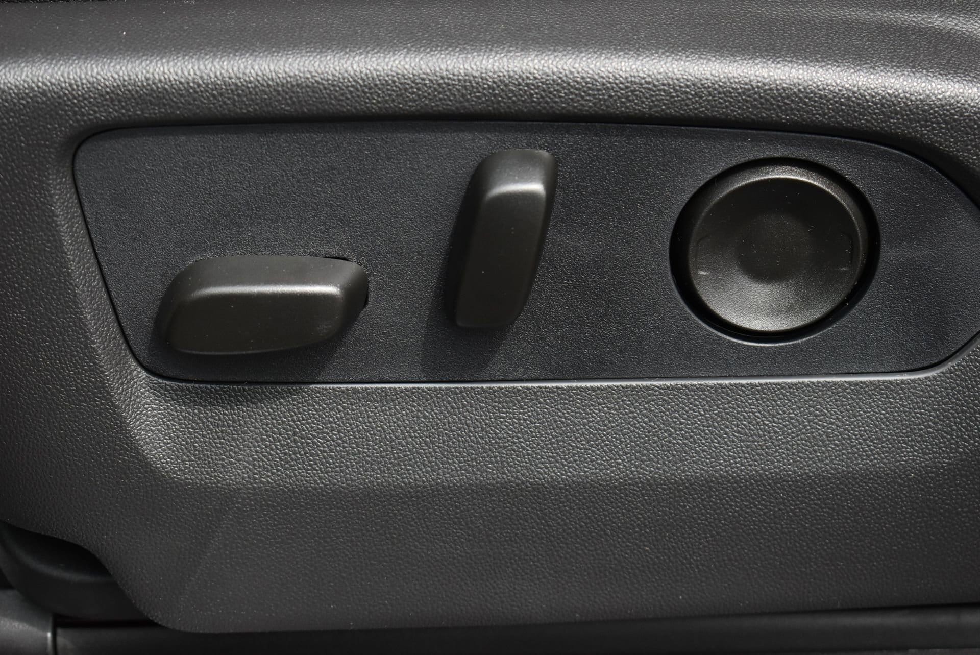 2026 GMC Sierra 3500HD SLT - Photo 15