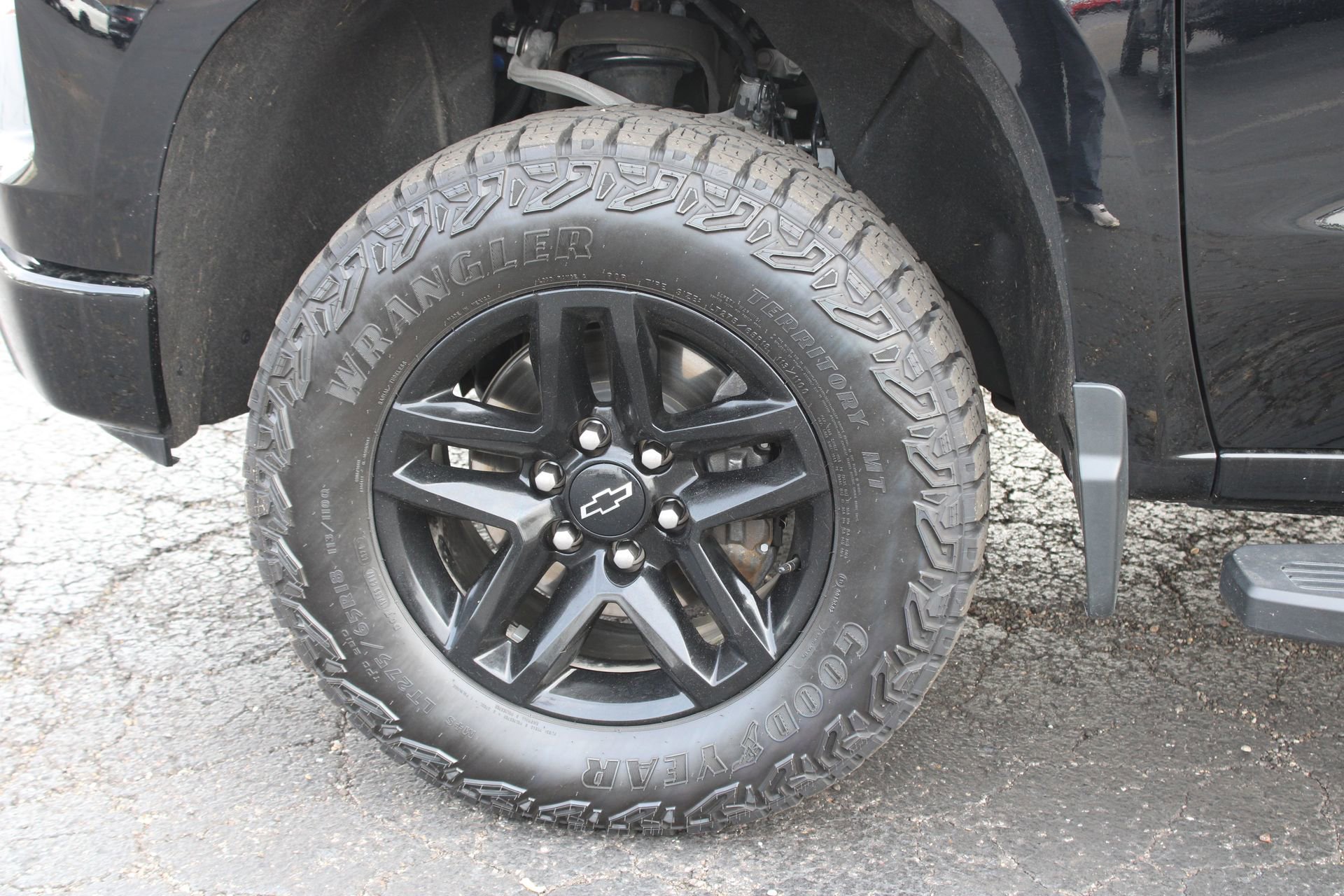 2025 Chevrolet Silverado 1500 Custom - Photo 16