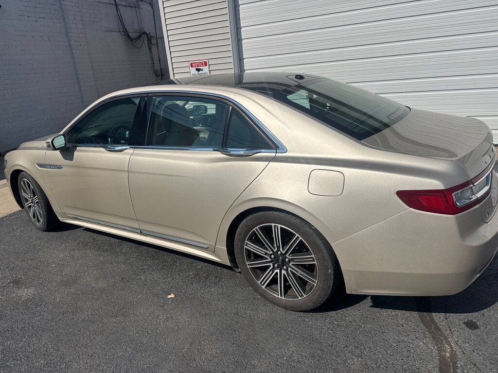 Used 2017 Lincoln Continental Reserve Sedan