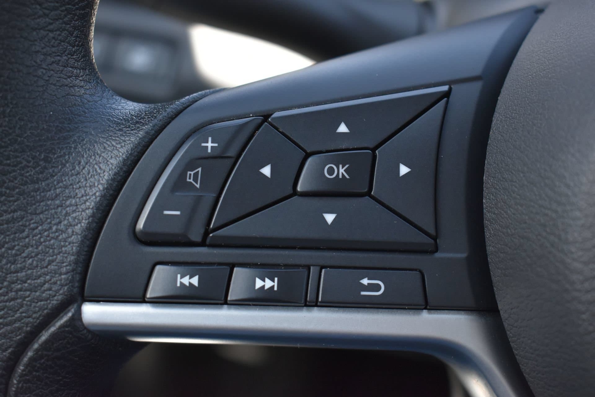 2024 Nissan Altima SV - Photo 19