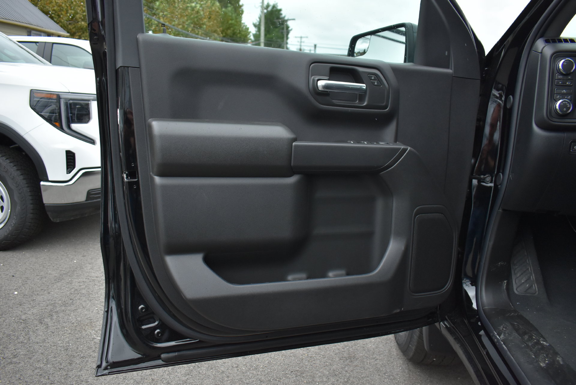 2026 GMC Sierra 1500 Pro - Photo 12