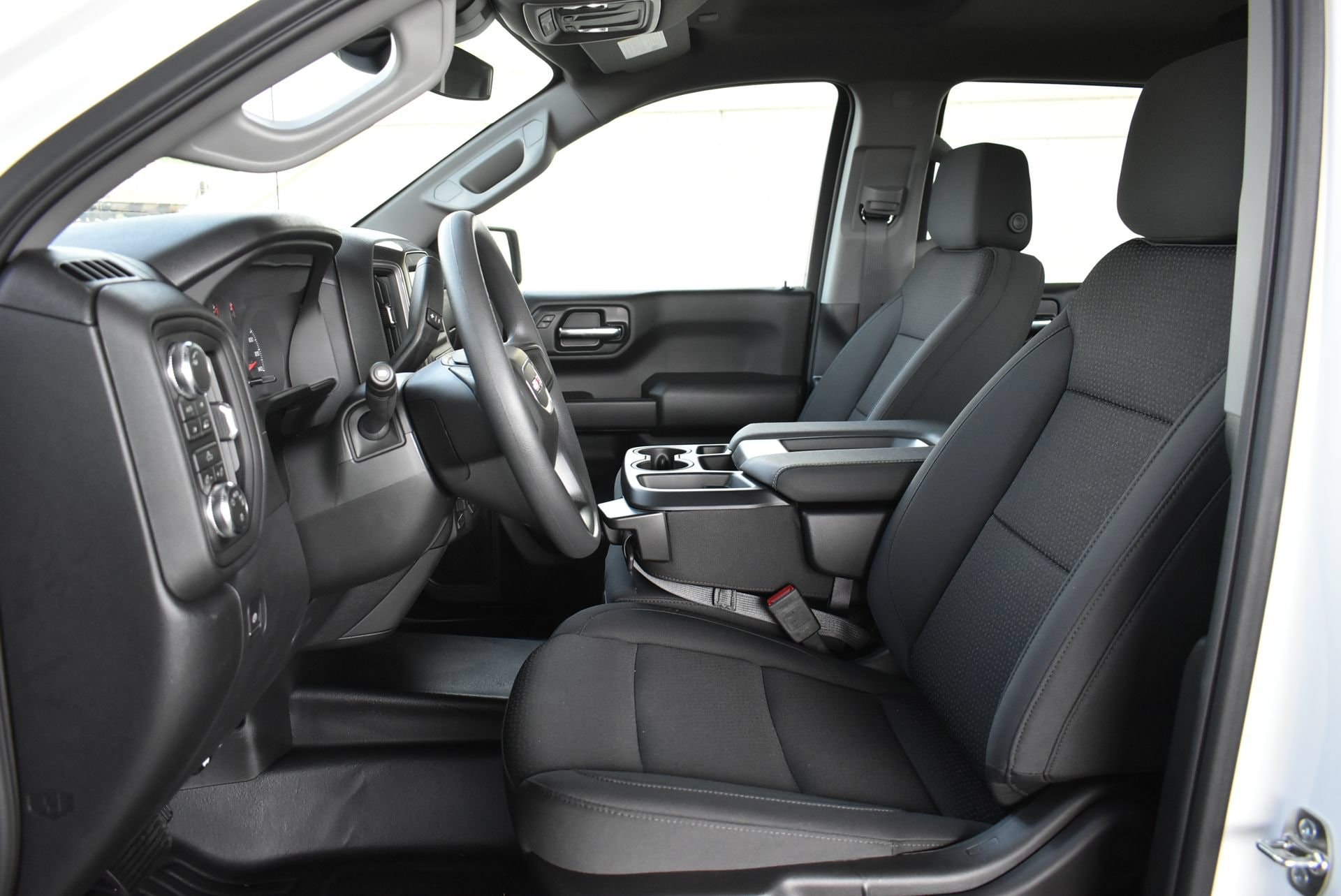 2026 GMC Sierra 1500 Pro - Photo 14