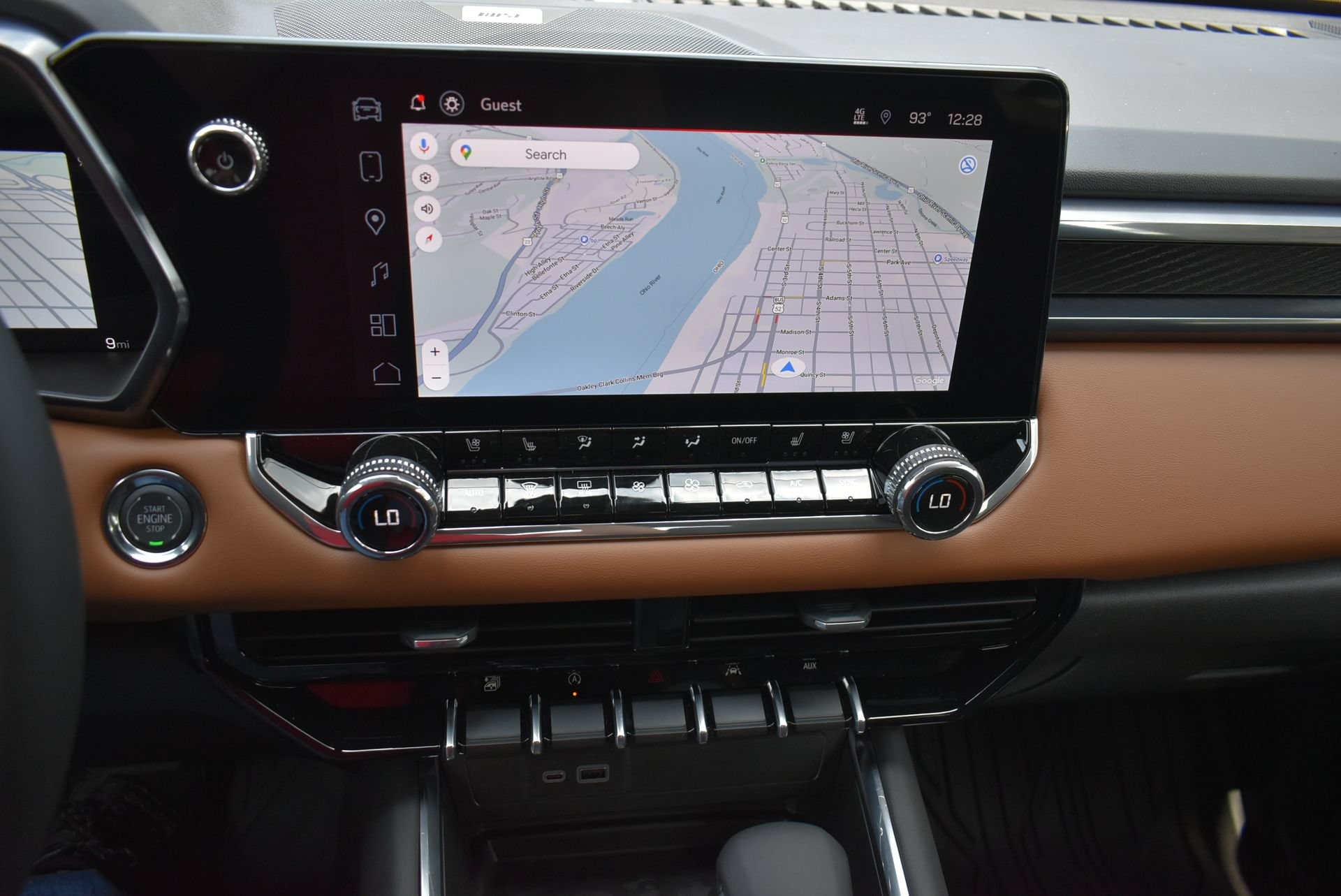 2026 GMC Canyon AT4 - Photo 24