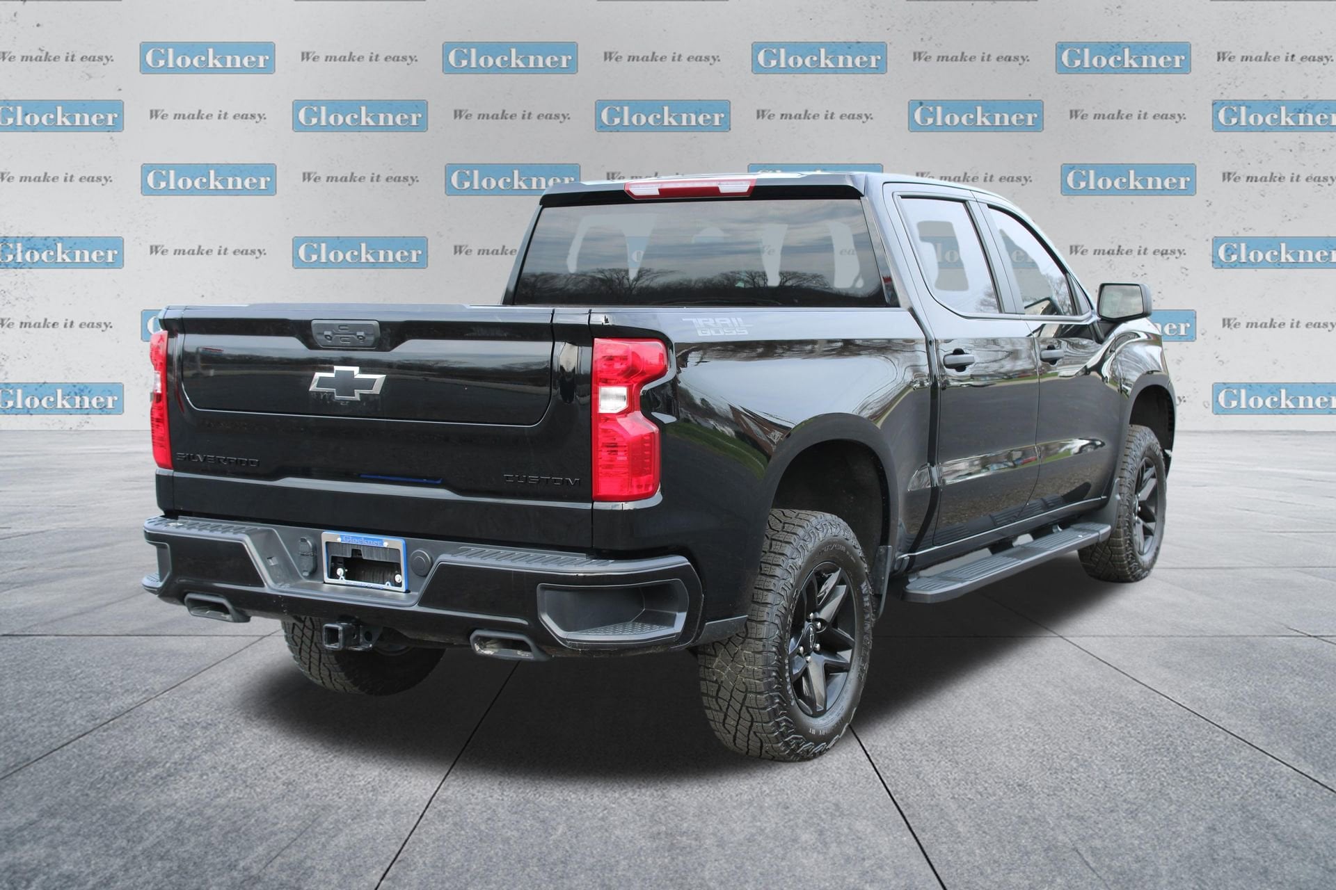 2025 Chevrolet Silverado 1500 Custom - Photo 8