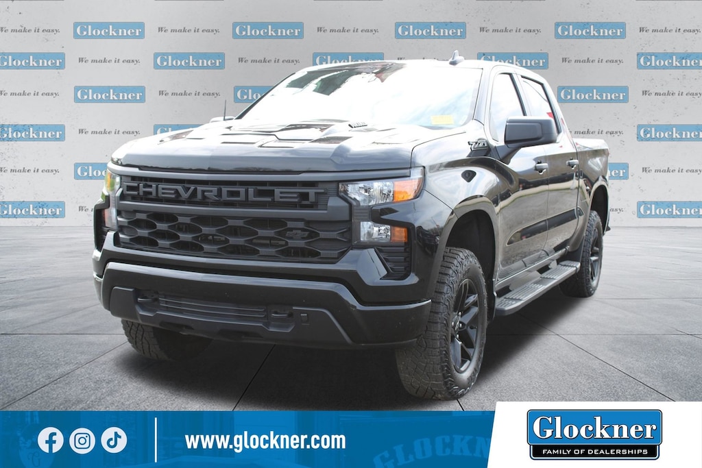 Used 2025 Chevrolet Silverado 1500 Custom Trail Boss Truck Crew Cab