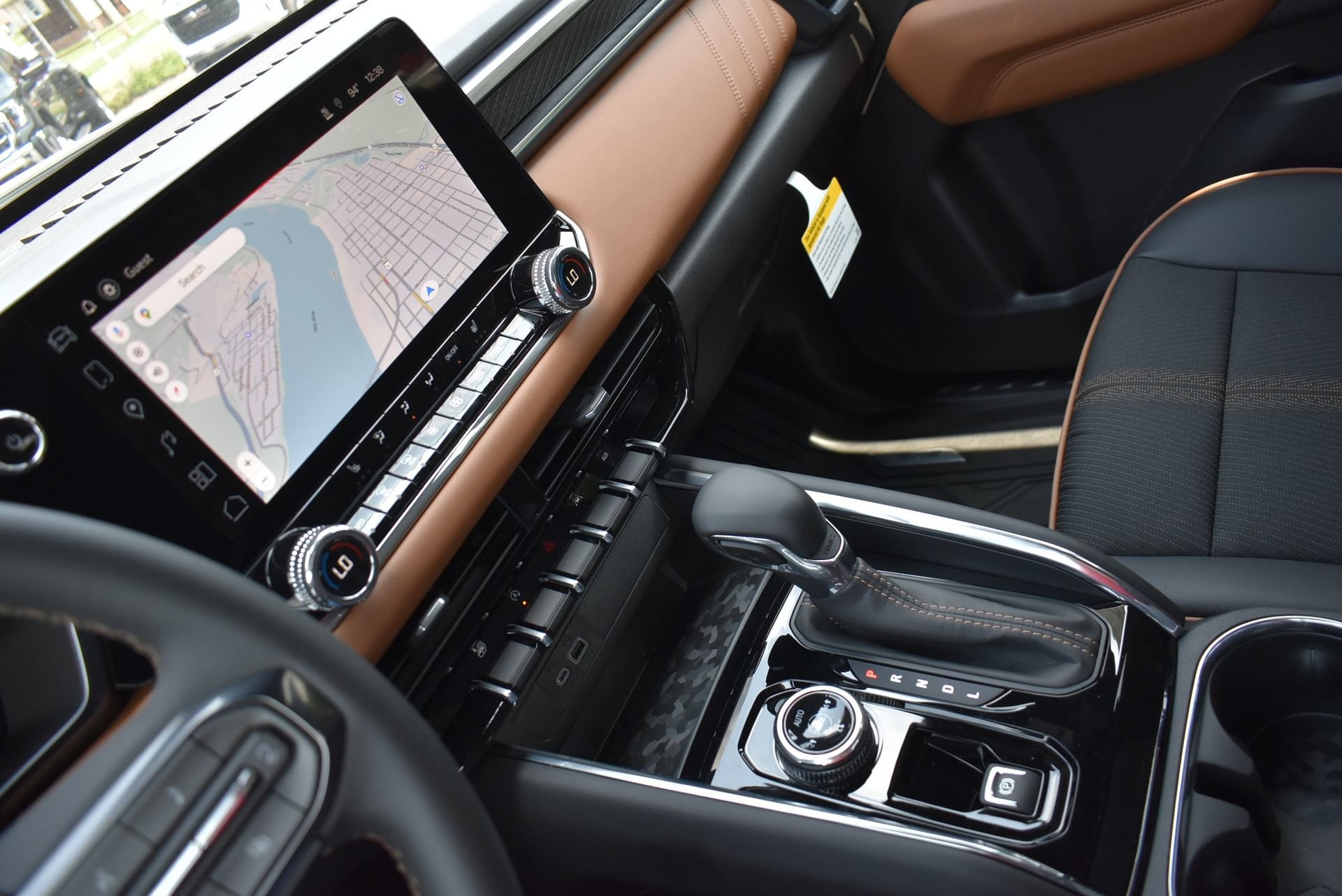 2026 GMC Canyon AT4 - Photo 23