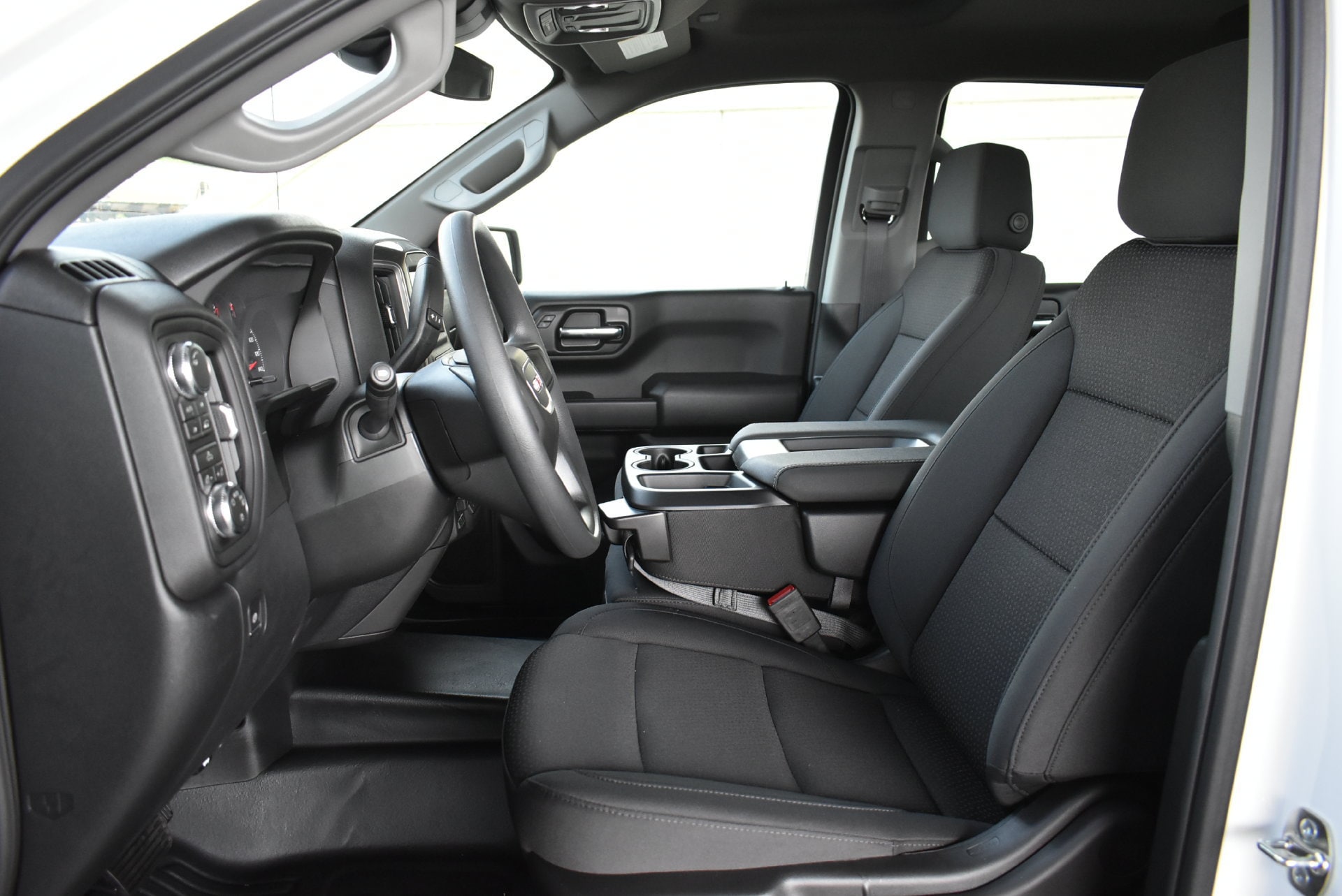 2026 GMC Sierra 1500 Pro - Photo 14