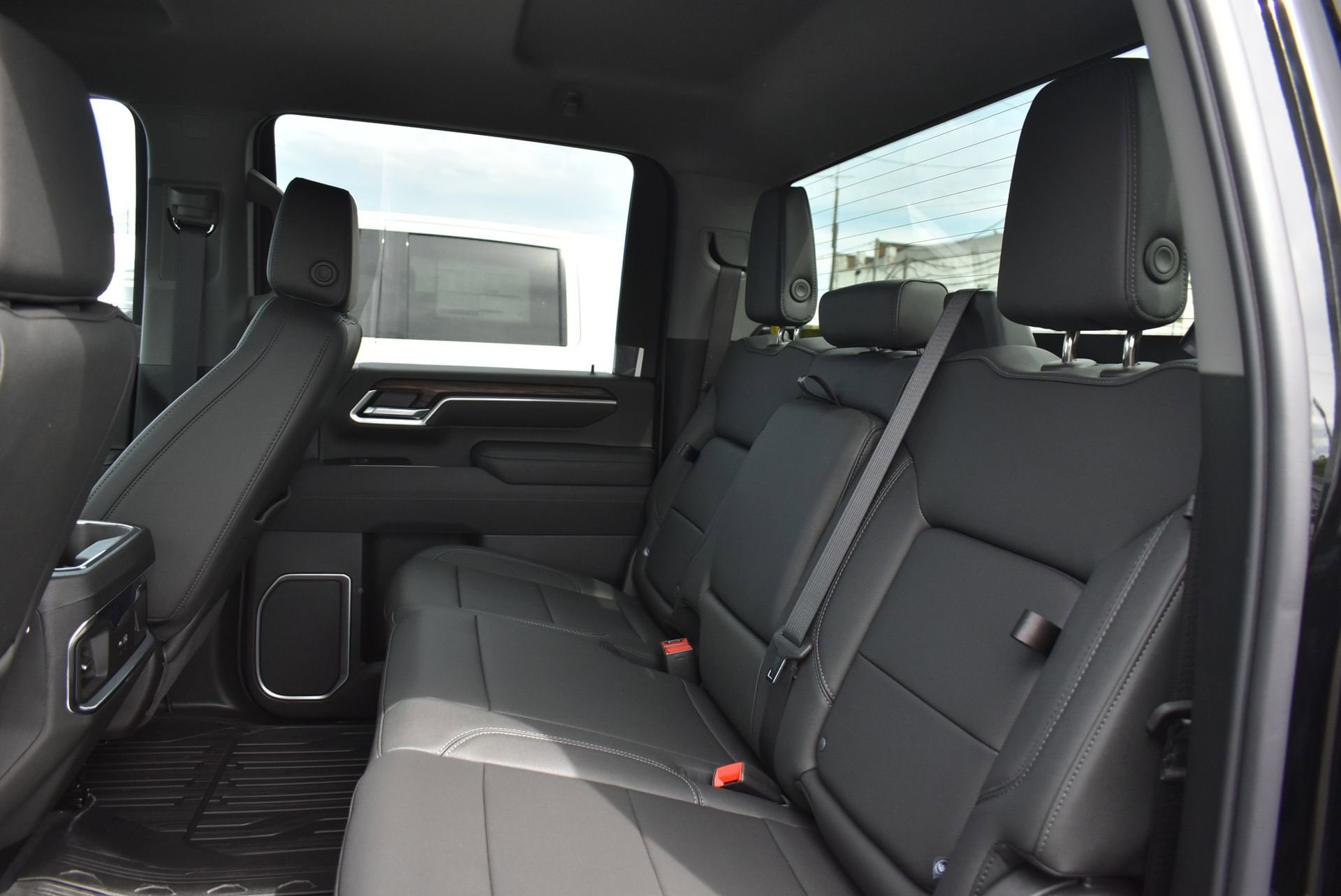 2026 GMC Sierra 3500HD SLT - Photo 17