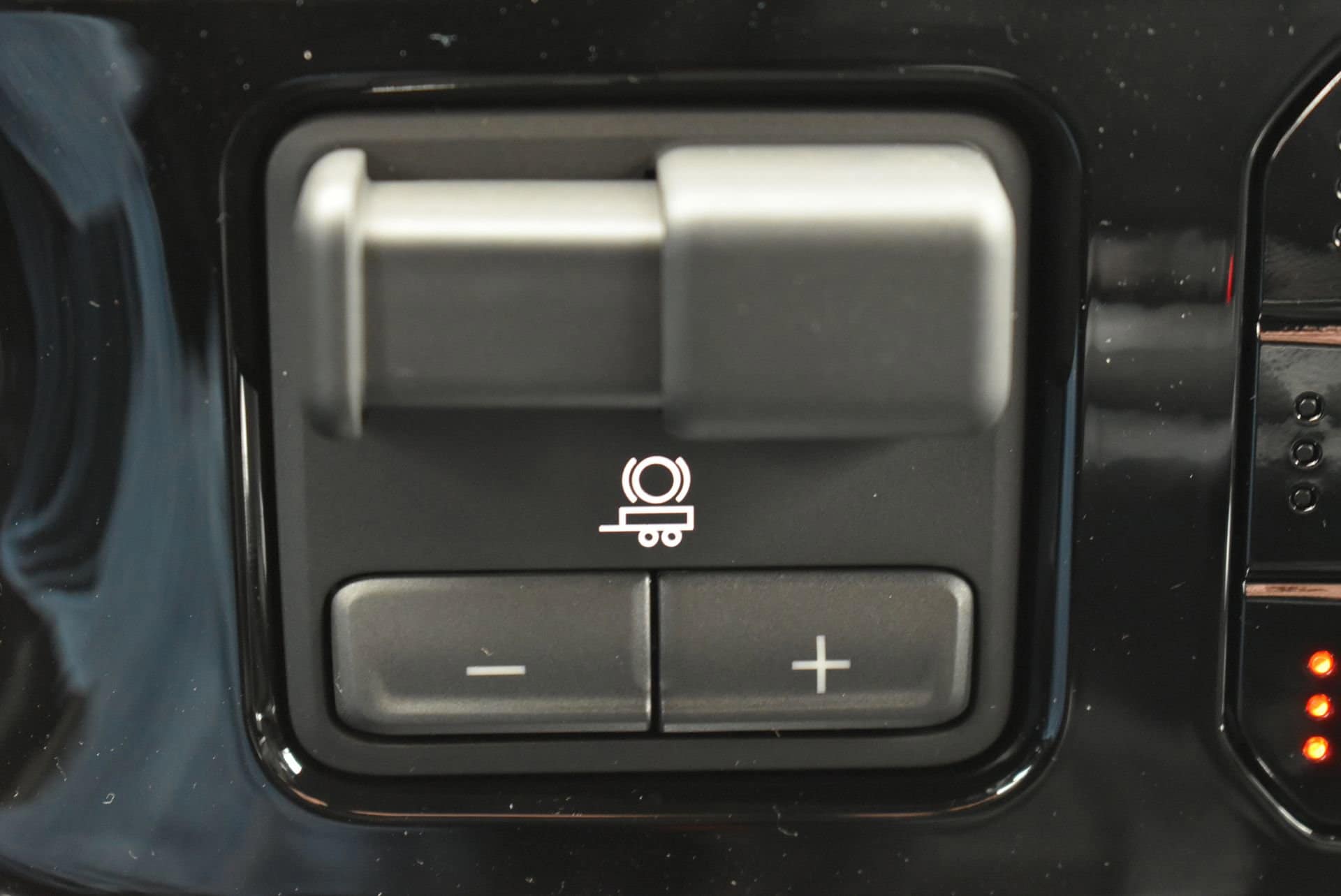 2026 GMC Sierra 1500 SLT - Photo 30