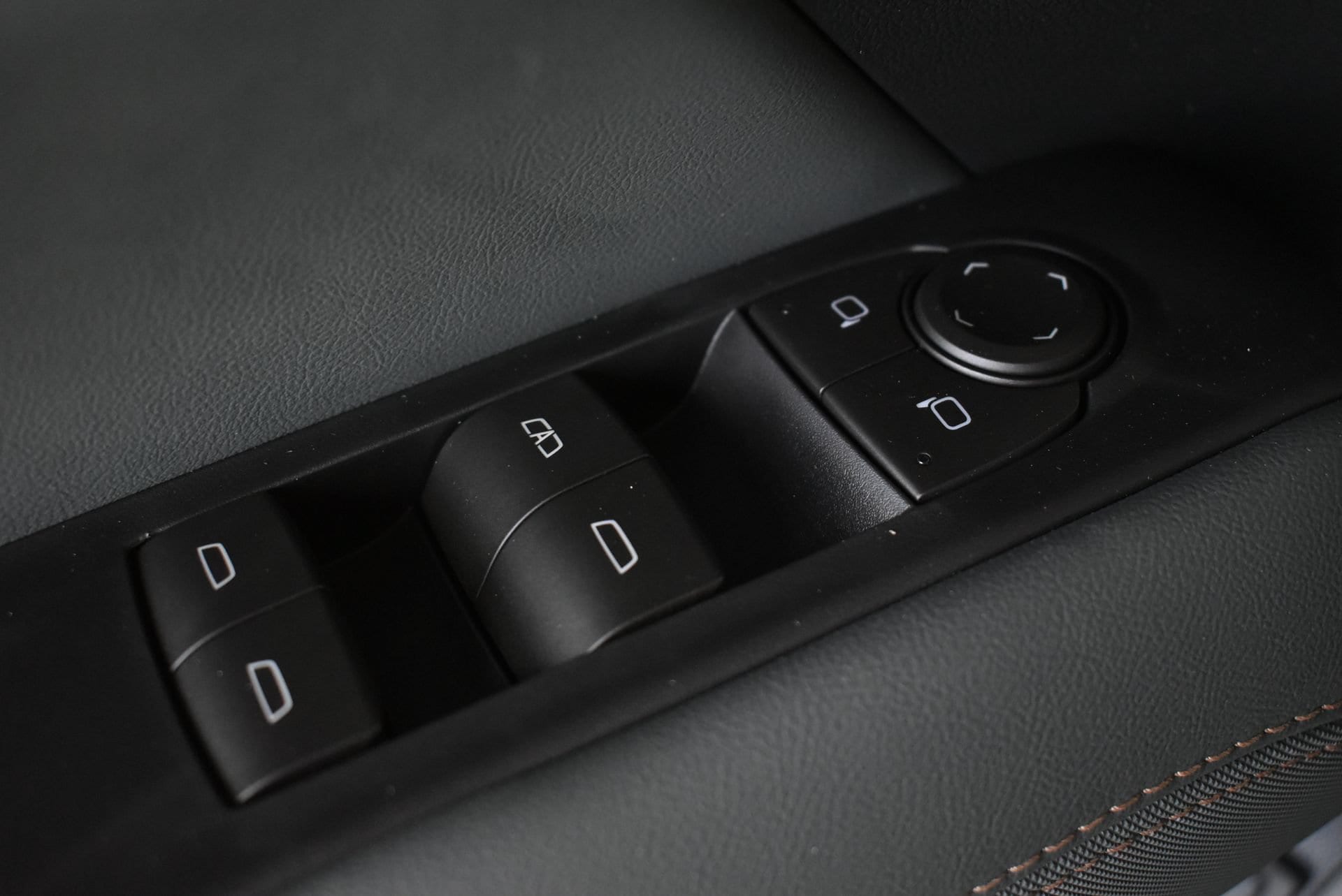 2026 GMC Terrain AT4 - Photo 13