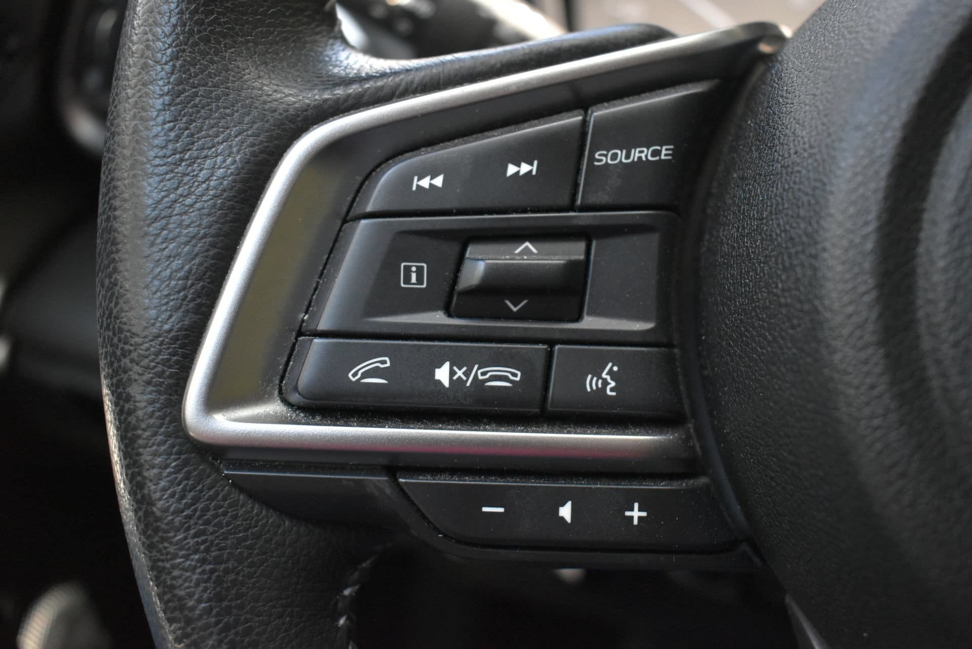 2023 Subaru Outback Limited - Photo 19