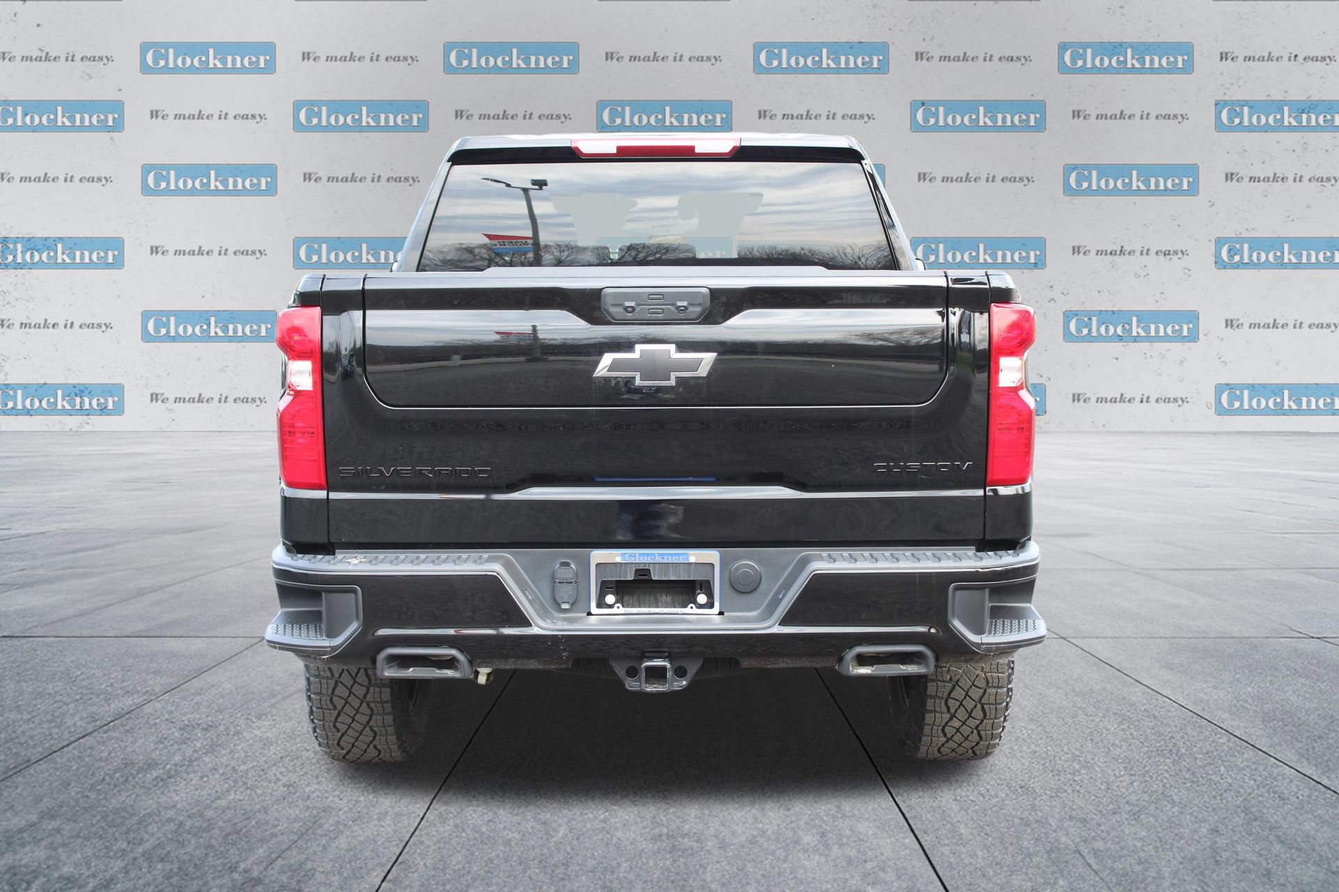 2025 Chevrolet Silverado 1500 Custom - Photo 12