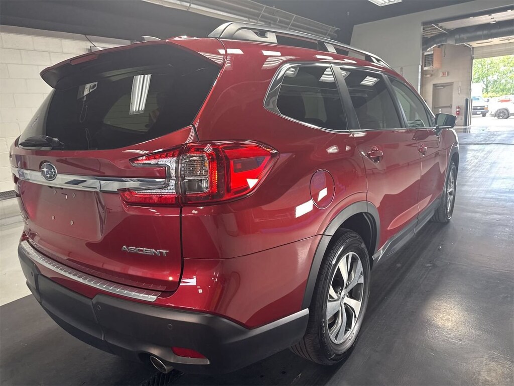 Used 2023 Subaru Ascent Premium SUV