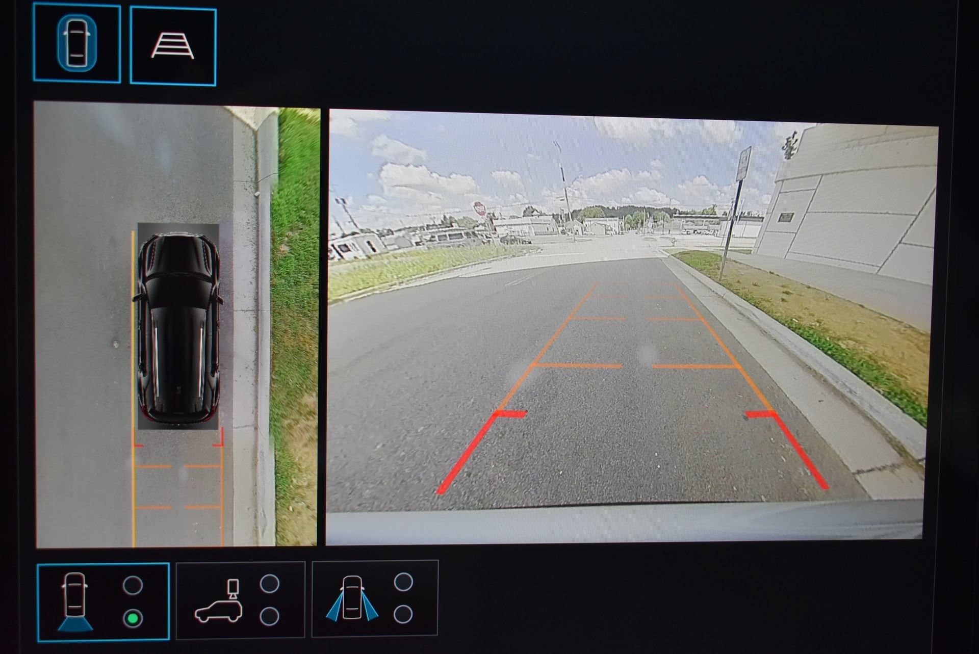 2026 GMC Terrain AT4 - Photo 28