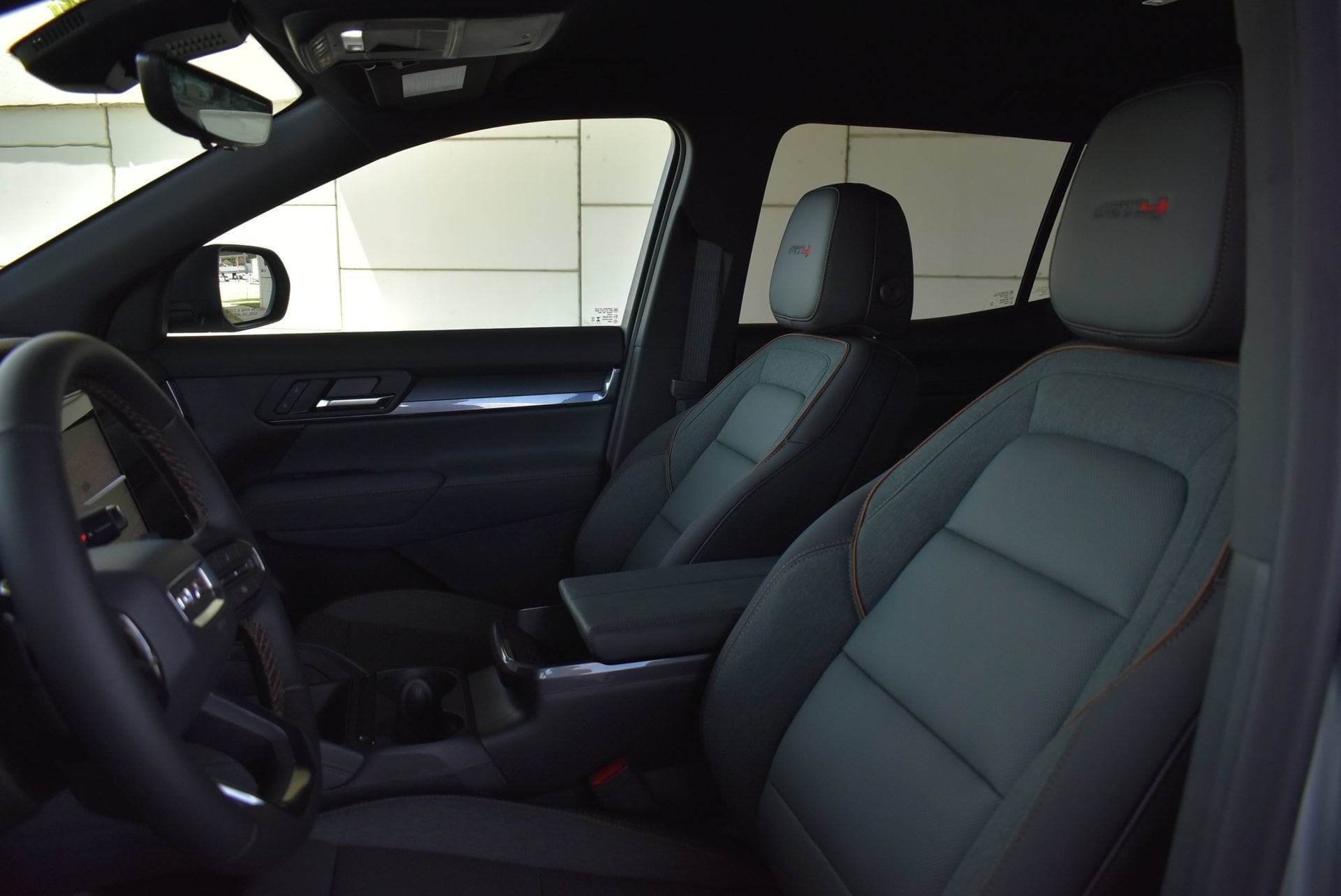 2026 GMC Terrain AT4 - Photo 16