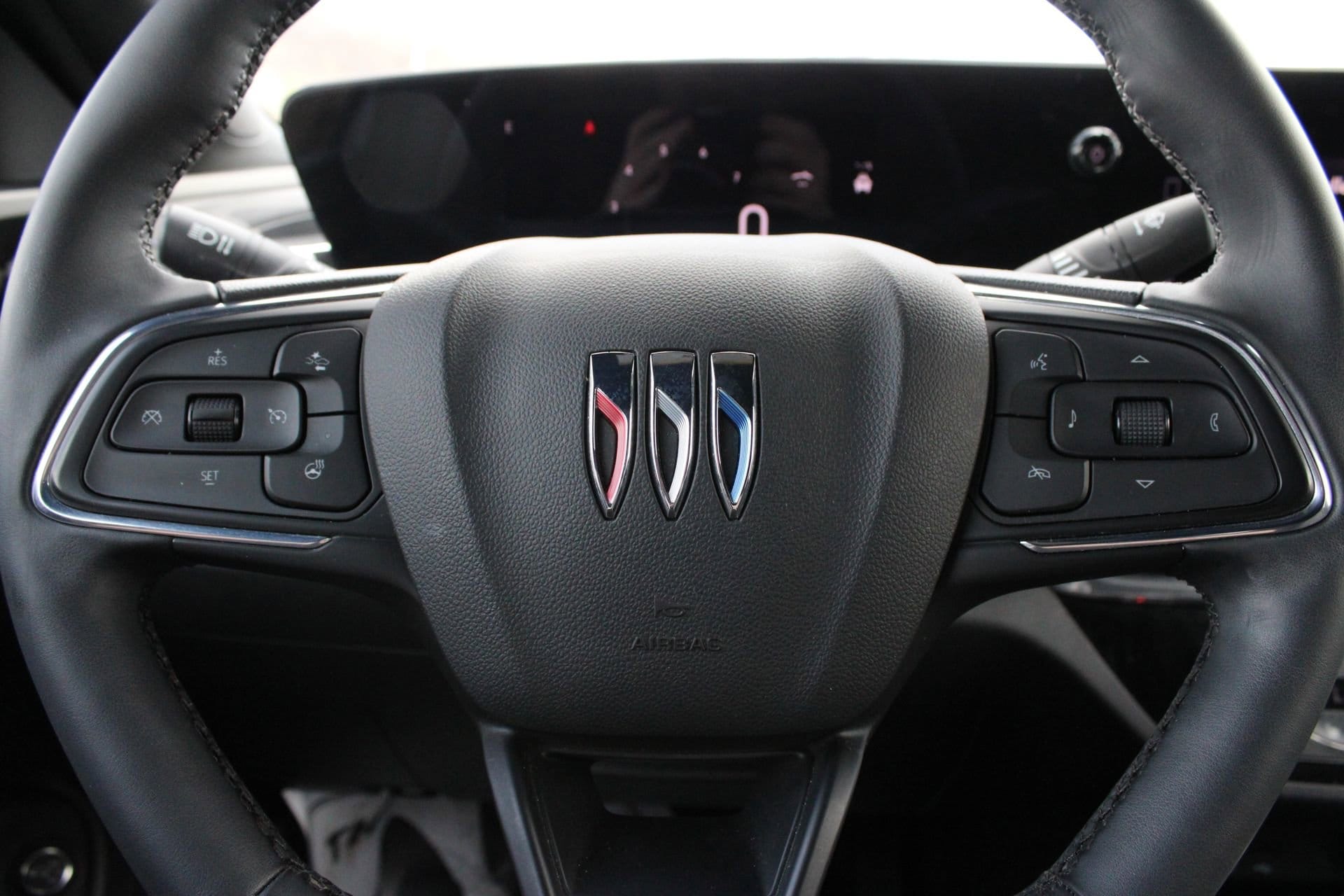 2024 Buick Envista Sport Touring - Photo 25