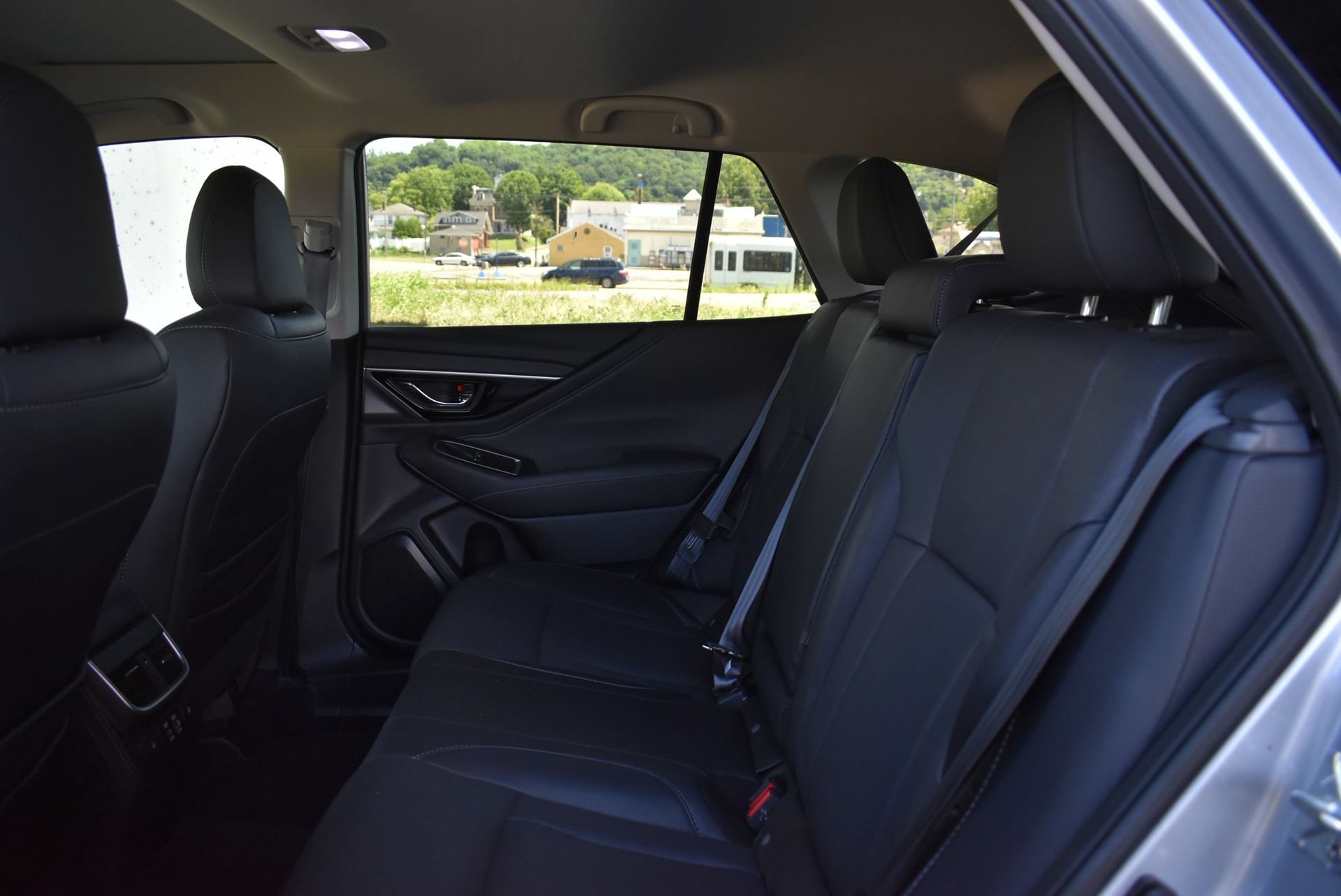 2023 Subaru Outback Limited - Photo 17