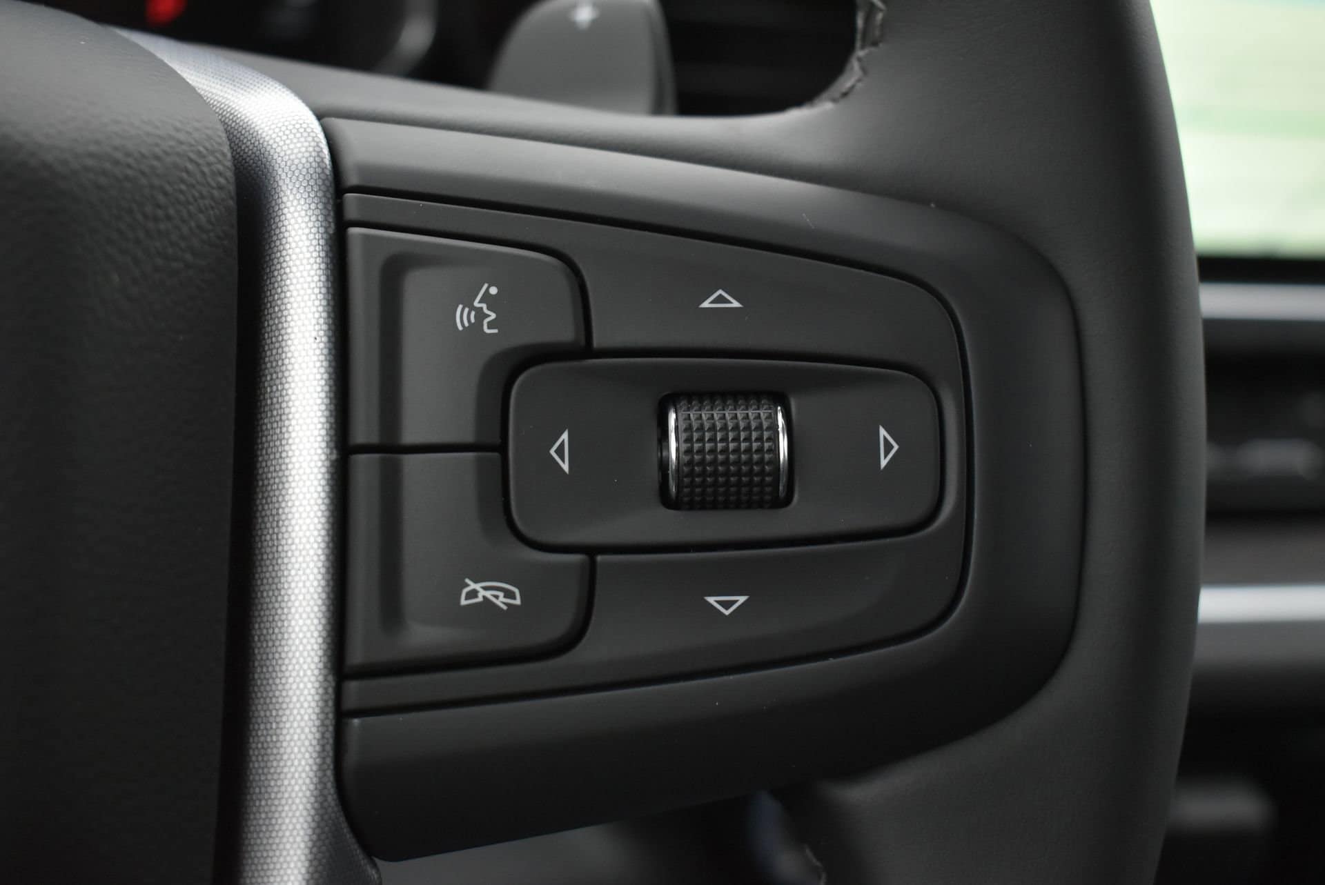 2026 GMC Sierra 1500 SLT - Photo 19