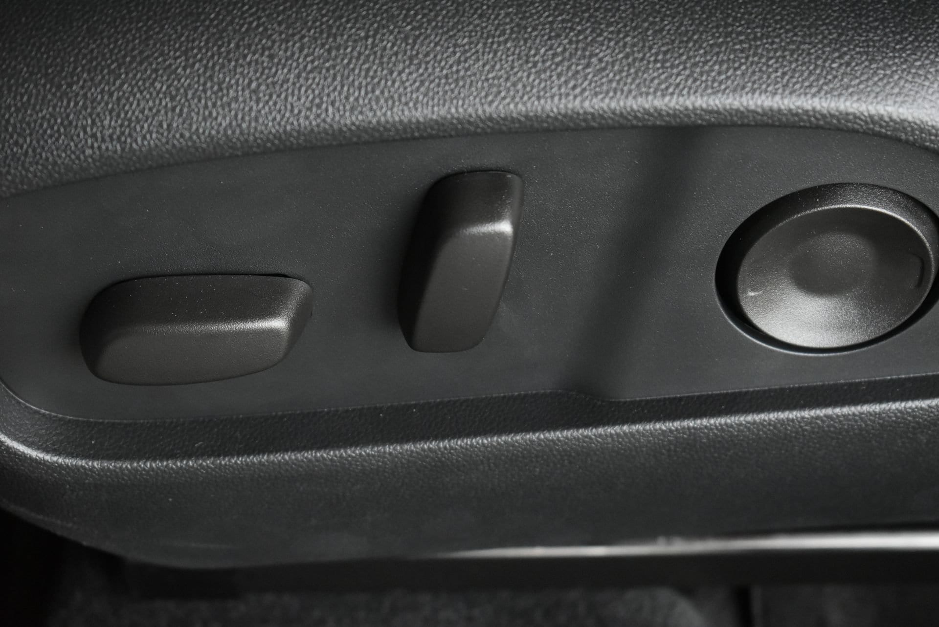 2026 GMC Terrain AT4 - Photo 14