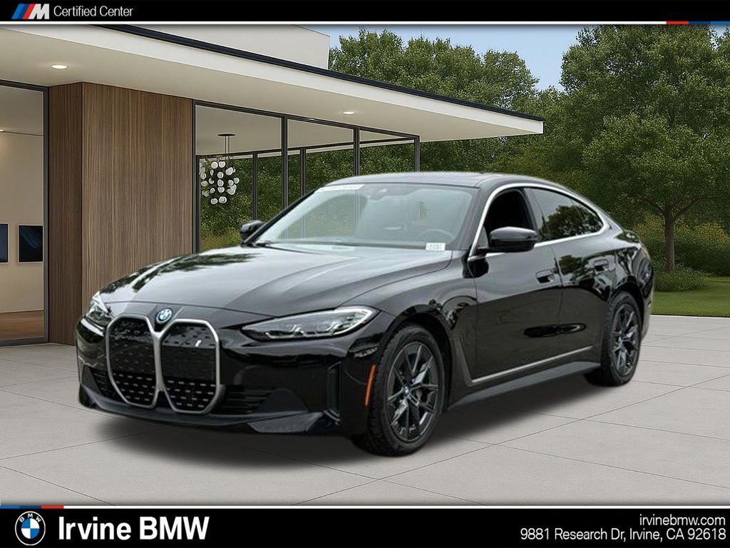 2023 BMW i4 eDrive40's photo