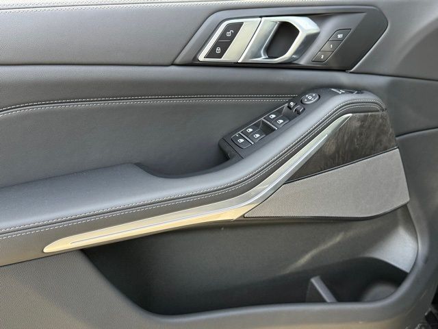 2026 BMW X5 40i - Photo 15