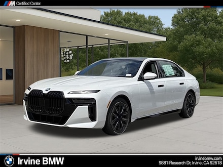 2025 BMW i7 xDrive60 Sedan