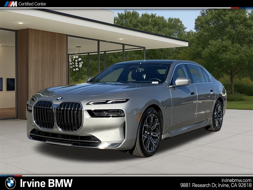 2025 BMW i7 Sedan 
