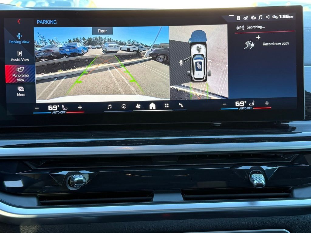 2025 BMW X5 M60i - Photo 30