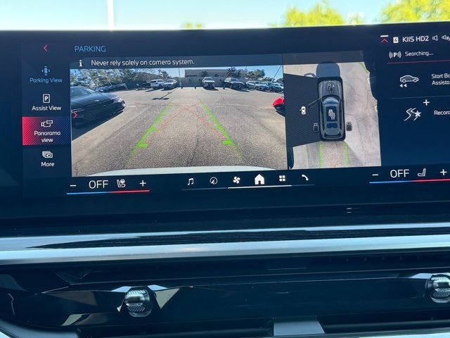 2025 BMW X7 M60i - Photo 32