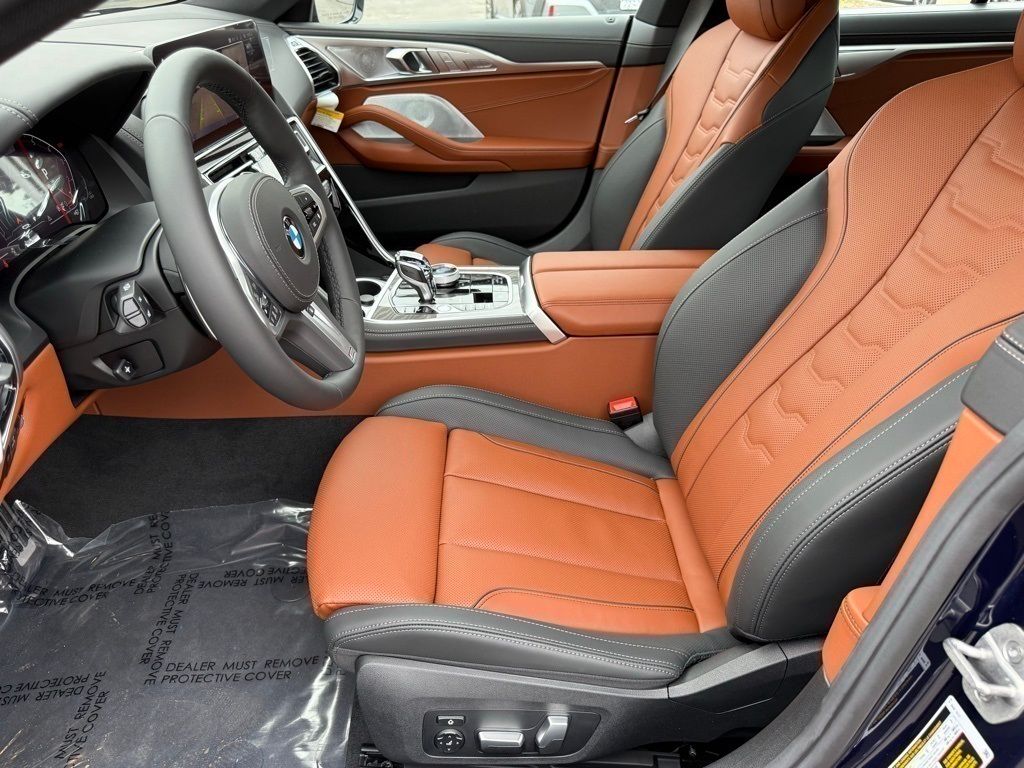 2026 BMW 8 Series 840i - Photo 21