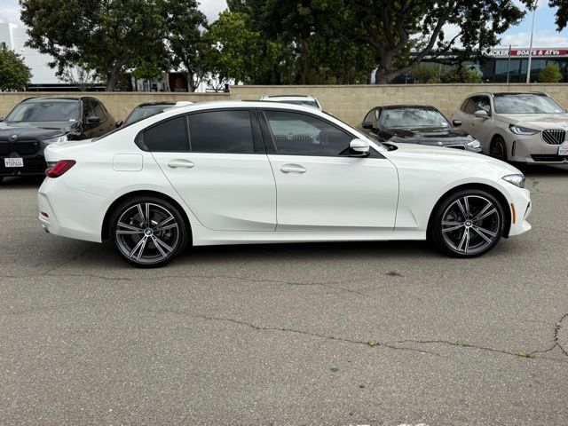 2023 BMW 330i photo 6
