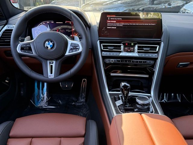 2026 BMW 8 Series M850i - Photo 23