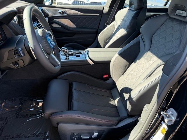 2026 BMW 8 Series M850i - Photo 15