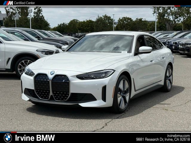 2023 BMW i4 eDrive35's photo