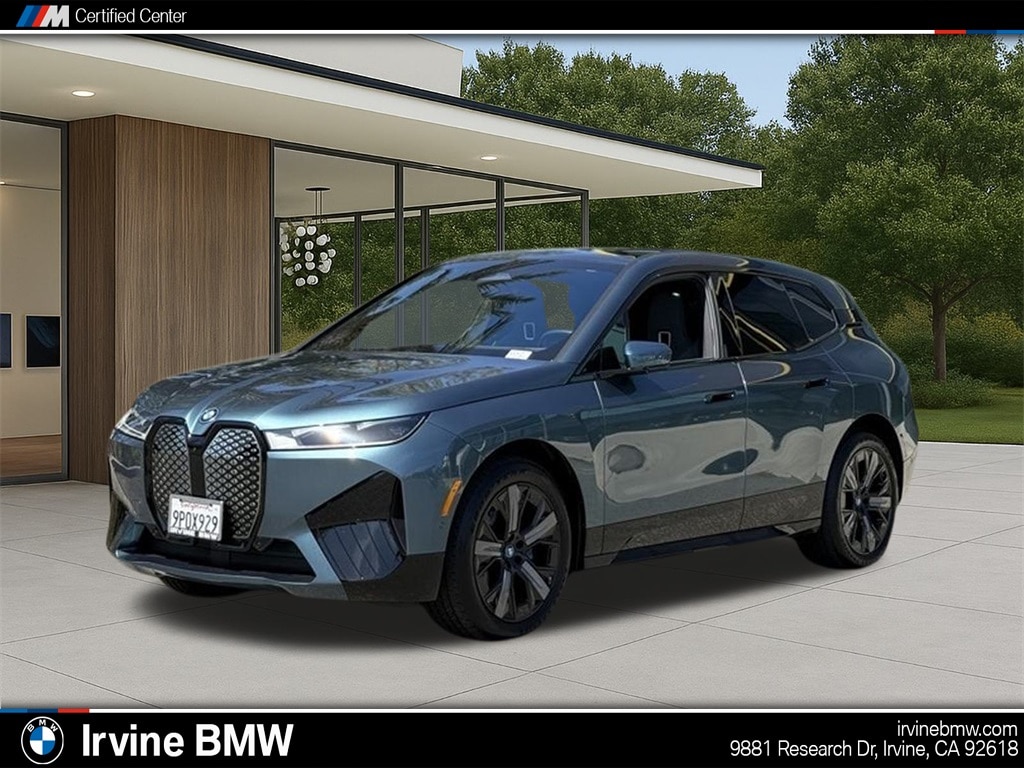 2025 BMW iX