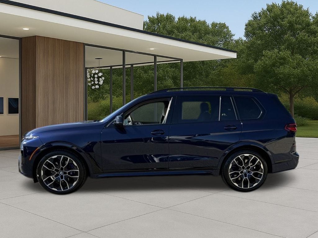 2026 BMW X7 M60i - Photo 13